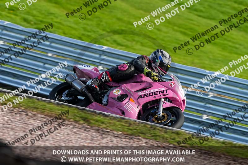 anglesey;brands hatch;cadwell park;croft;donington park;enduro digital images;event digital images;eventdigitalimages;mallory;no limits;oulton park;peter wileman photography;racing digital images;silverstone;snetterton;trackday digital images;trackday photos;vmcc banbury run;welsh 2 day enduro